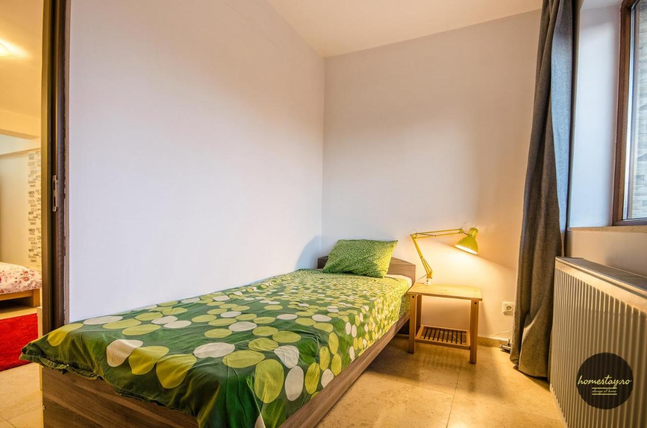 Homestay Отопень Екстер'єр фото