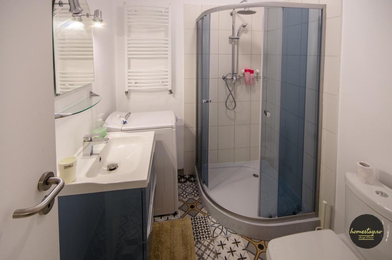 Homestay Отопень Екстер'єр фото