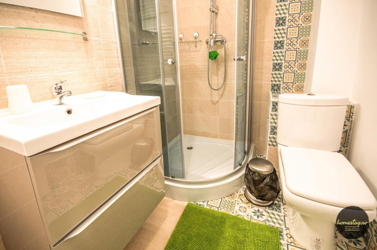 Homestay Отопень Екстер'єр фото