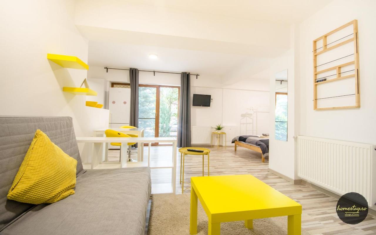 Homestay Отопень Екстер'єр фото