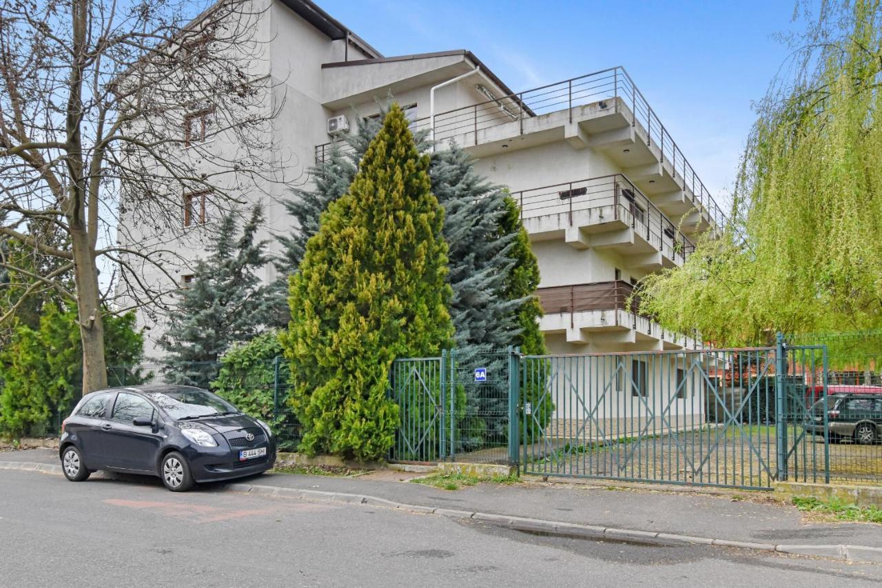 Homestay Отопень Екстер'єр фото